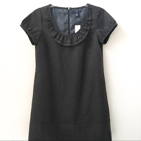 GAP Dresses & Skirts - Gap Gray Ruffle Shift Dress